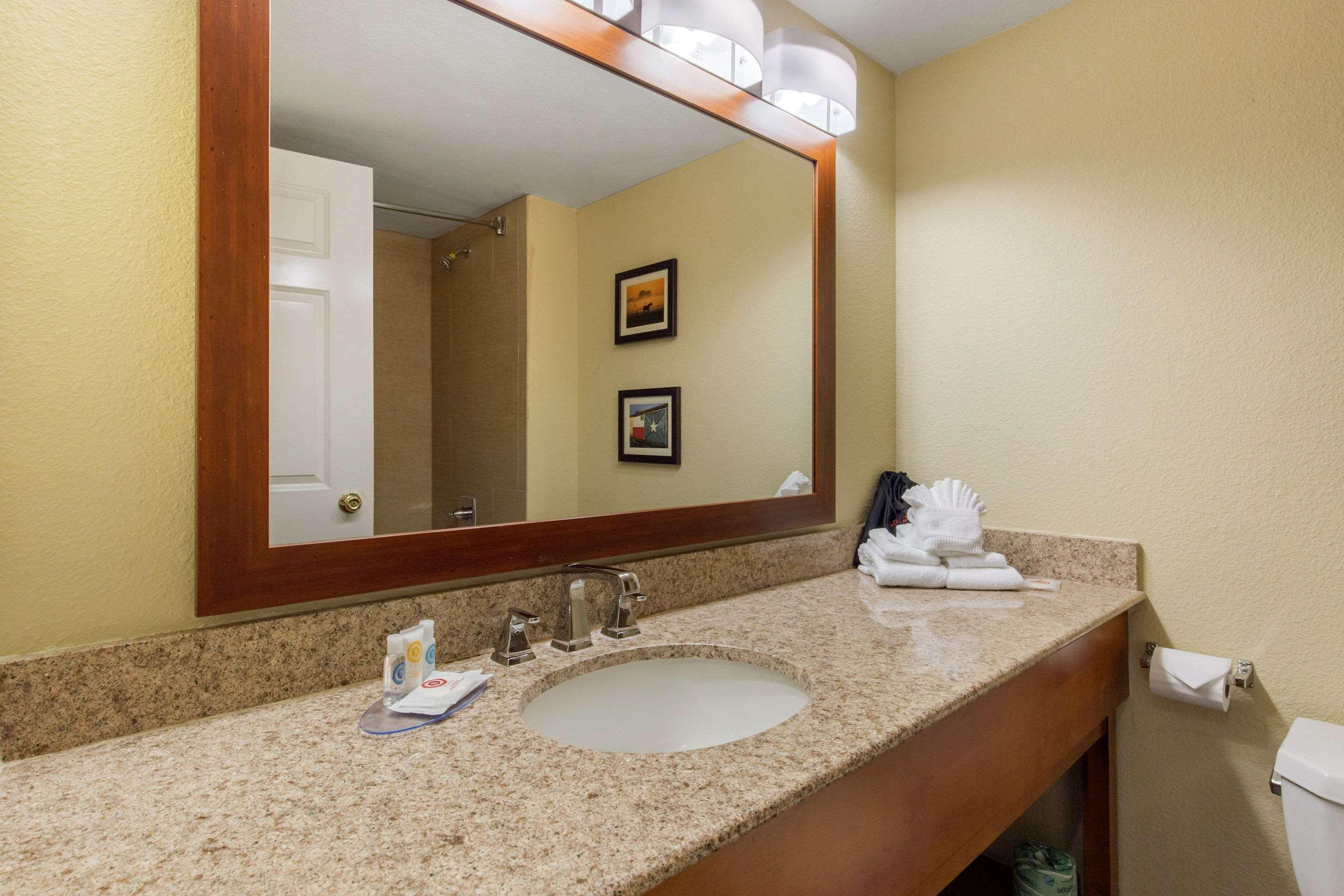 Comfort Inn & Suites Sw Houston Sugarland Eksteriør billede