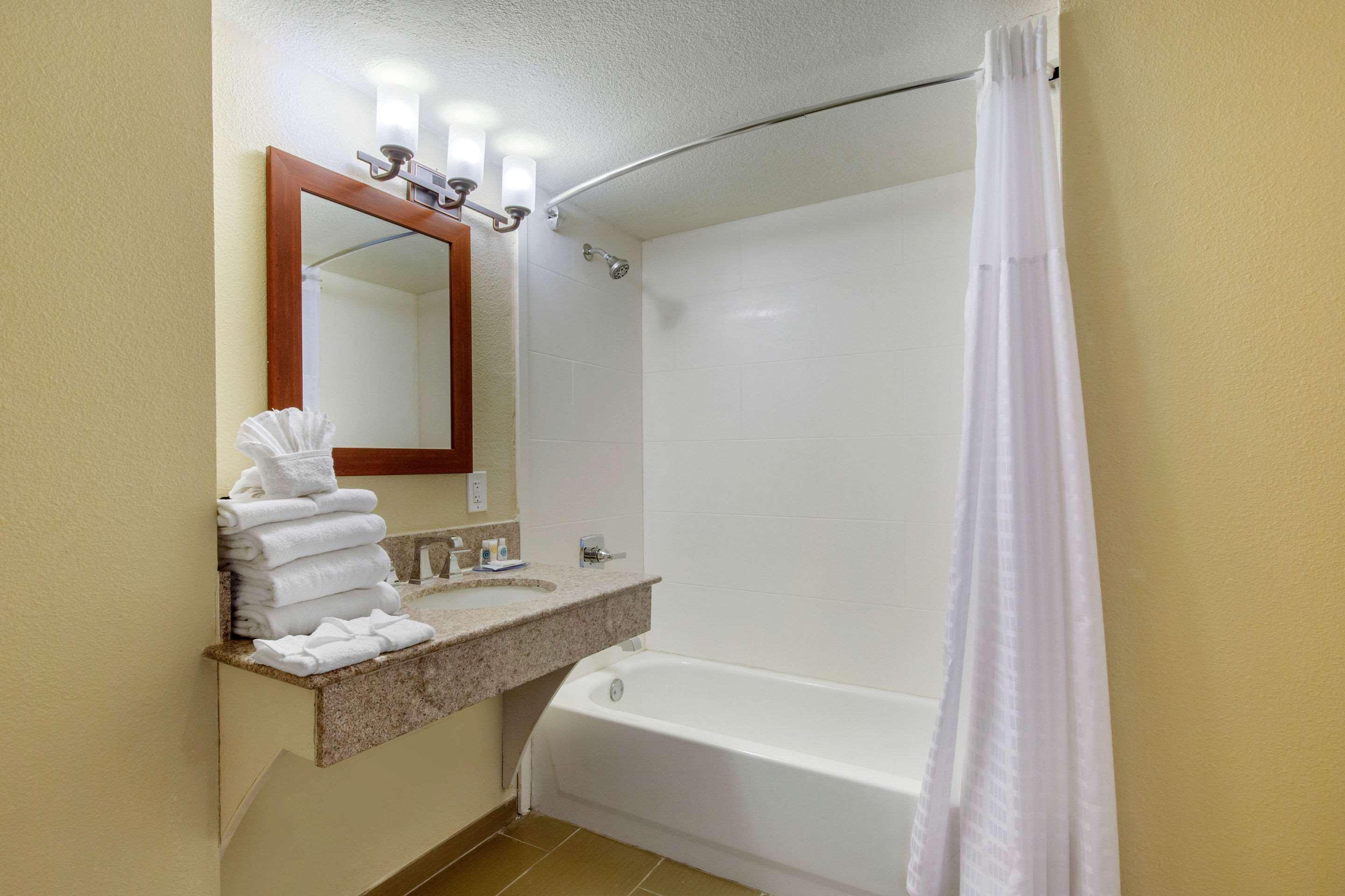 Comfort Inn & Suites Sw Houston Sugarland Eksteriør billede